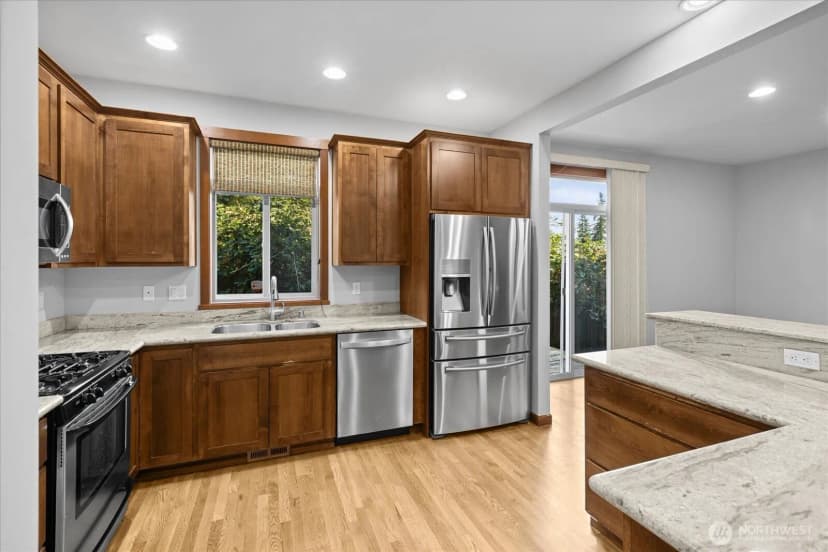 Property photo for 3615 Serene Way, Lynnwood photo 11