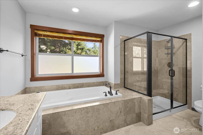 Property photo for 3615 Serene Way, Lynnwood photo 17