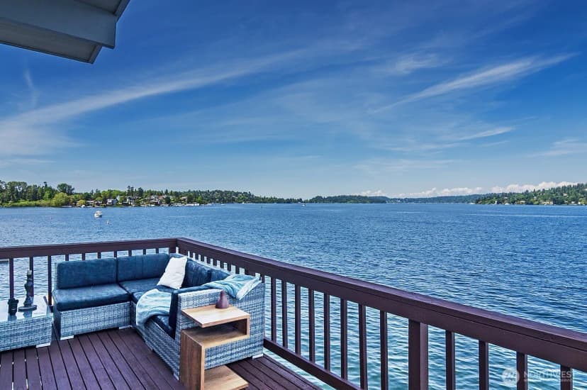 Property photo for 9620 Rainier Avenue S, Seattle