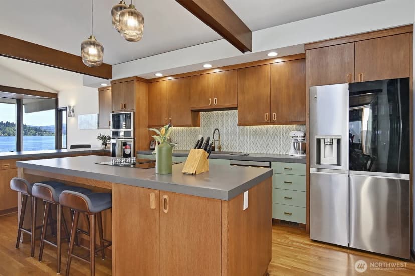 Property photo for 9620 Rainier Avenue S, Seattle photo 12