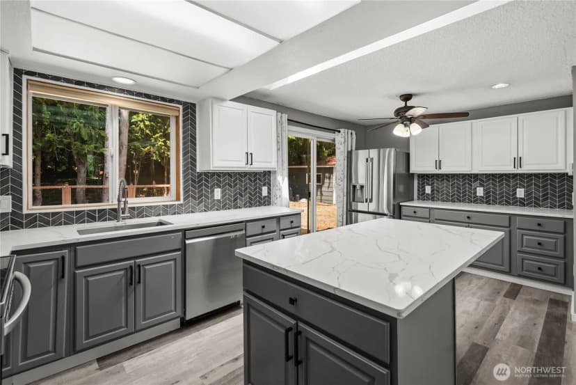 Property photo for 19109 57th Street E, Lake Tapps photo 13