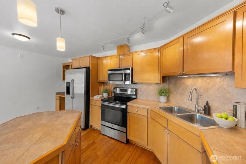 Property photo for 13215 97th Avenue E #304, Puyallup photo 12