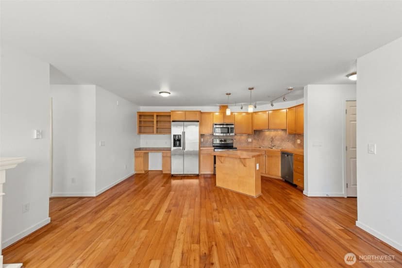 Property photo for 13215 97th Avenue E #304, Puyallup photo 9