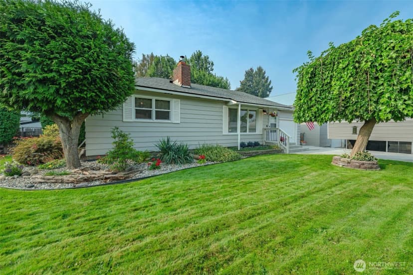Property photo for 1388 Tedford Street Se, East Wenatchee photo 6