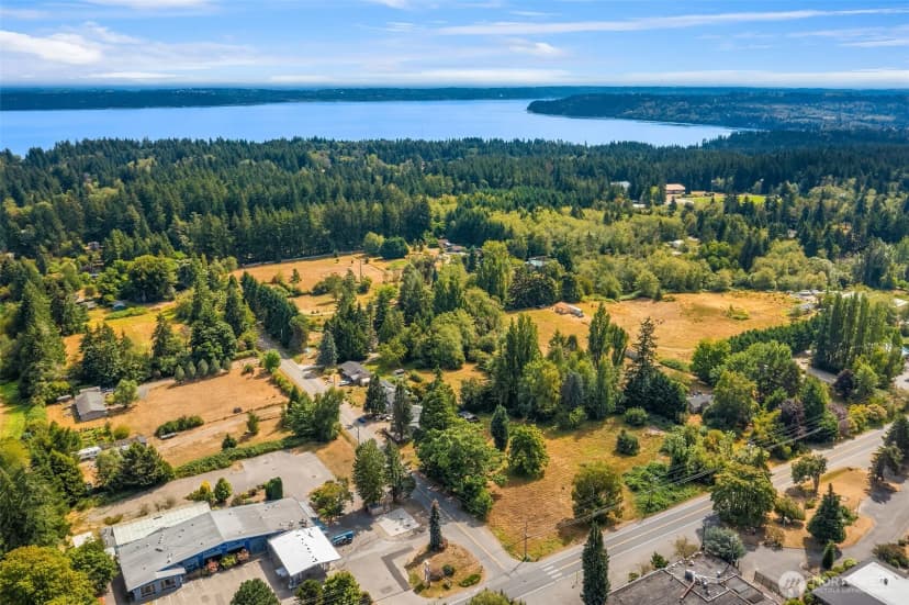 Property photo for 19200 Vashon Highway Sw, Vashon photo 19