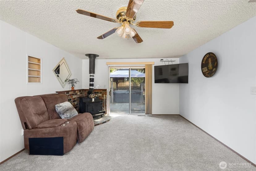 Property photo for 20224 106th Avenue Se, Kent photo 12