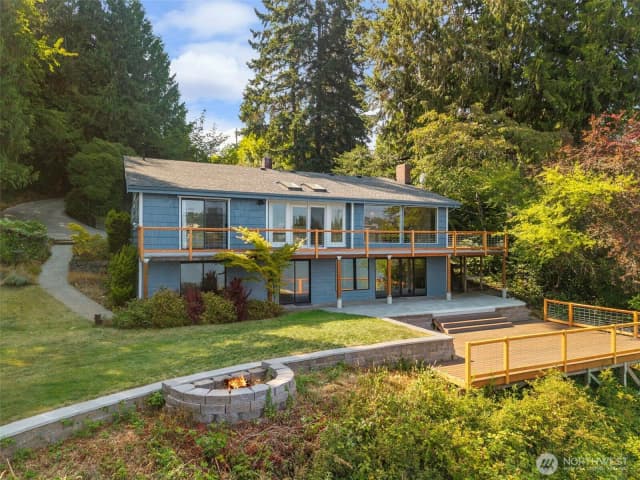 Property photo for 2448 Rocky Point Road Nw, Bremerton photo 4