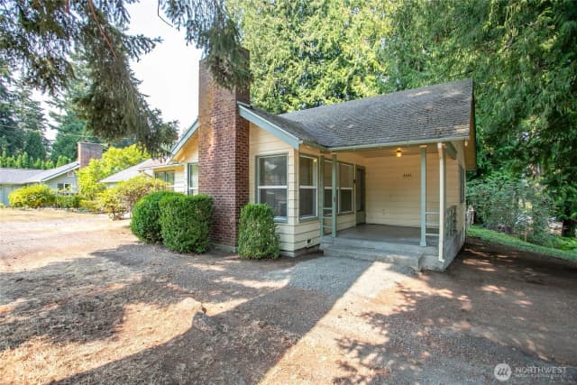 Property photo for 4541 Cable Street, Bellingham