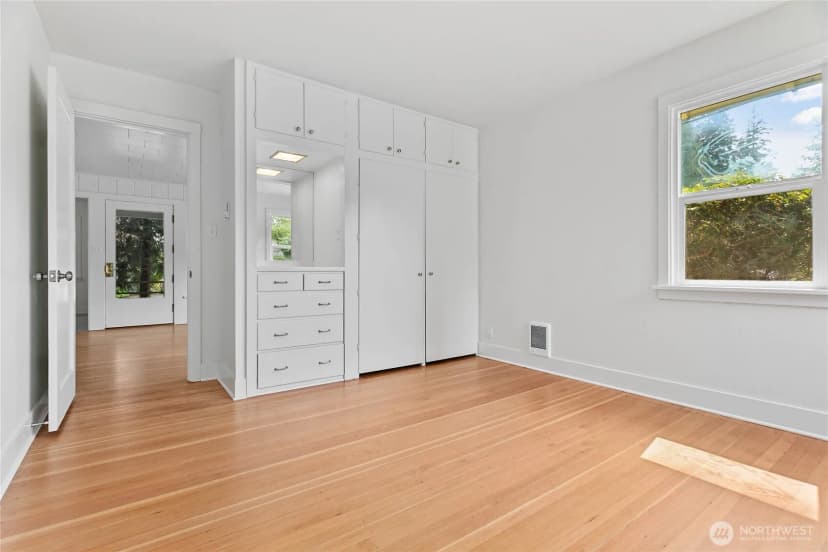 Property photo for 4541 Cable Street, Bellingham photo 16