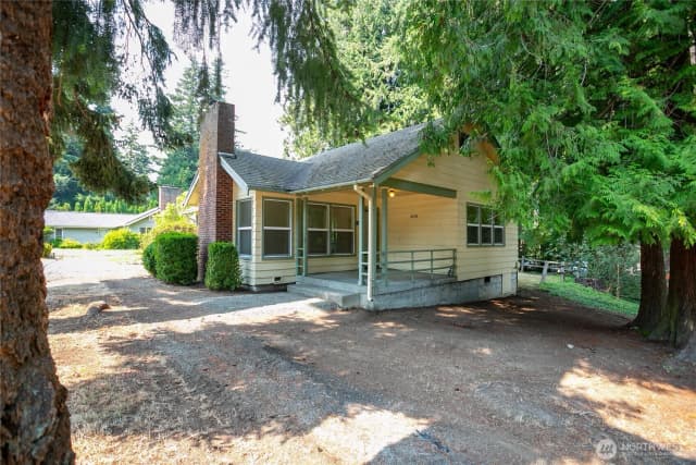 Property photo for 4541 Cable Street, Bellingham photo 2