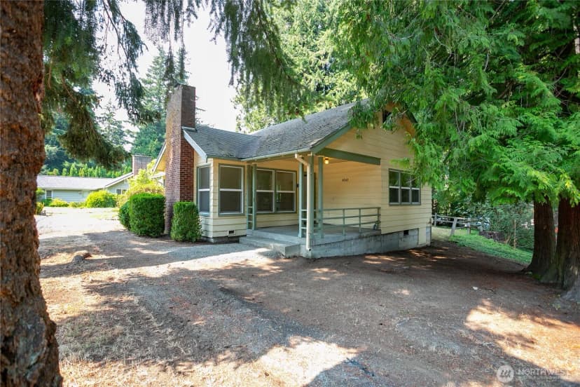Property photo for 4541 Cable Street, Bellingham photo 2