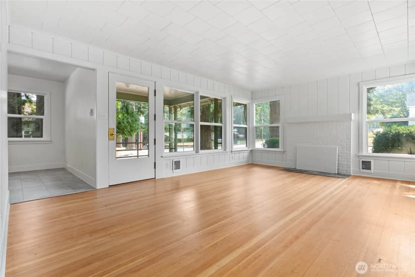 Property photo for 4541 Cable Street, Bellingham photo 4