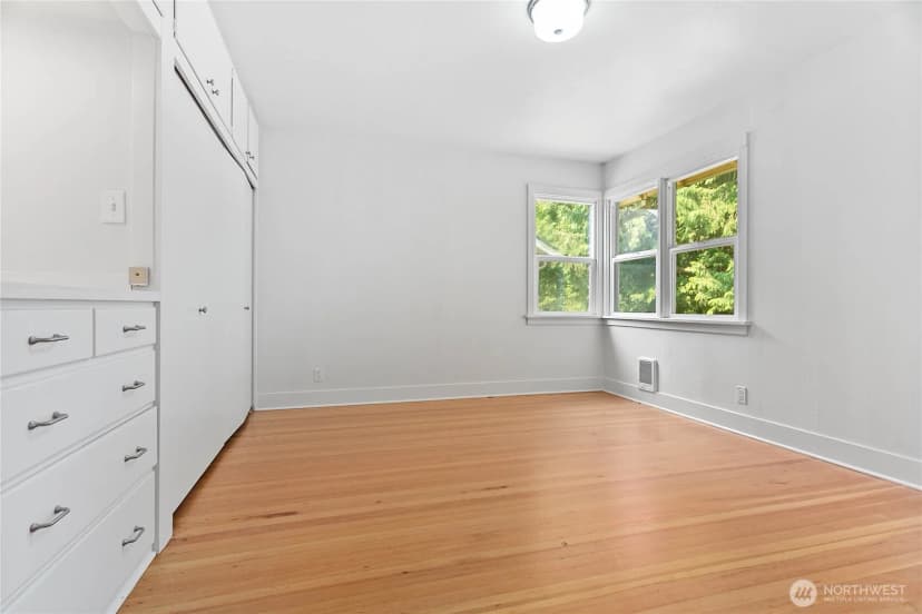 Property photo for 4541 Cable Street, Bellingham photo 17