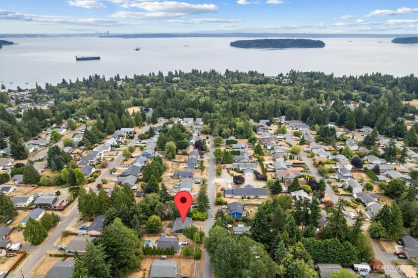 Property photo for 7271 E Patricia Street, Port Orchard photo 38