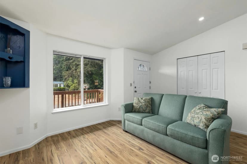 Property photo for 7271 E Patricia Street, Port Orchard photo 6