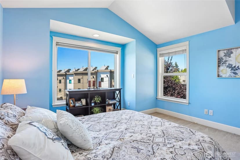 Property photo for 10214 1st Avenue Nw #b, Seattle photo 15