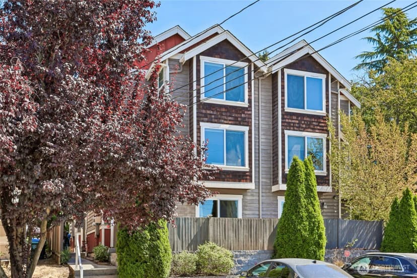 Property photo for 10214 1st Avenue Nw #b, Seattle photo 32