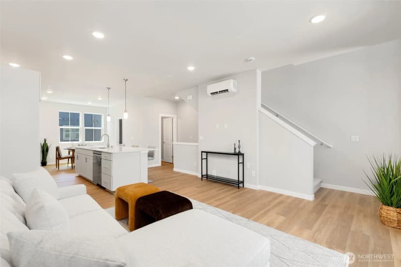 Property photo for 23344 Franklin Circle #13, Black Diamond photo 5