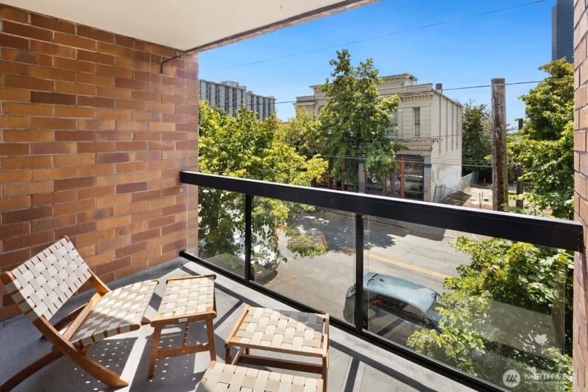 Property photo for 905 Cherry Street #205, Seattle photo 9