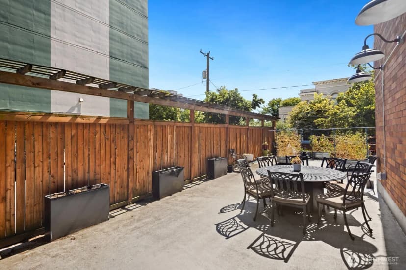 Property photo for 905 Cherry Street #205, Seattle photo 19