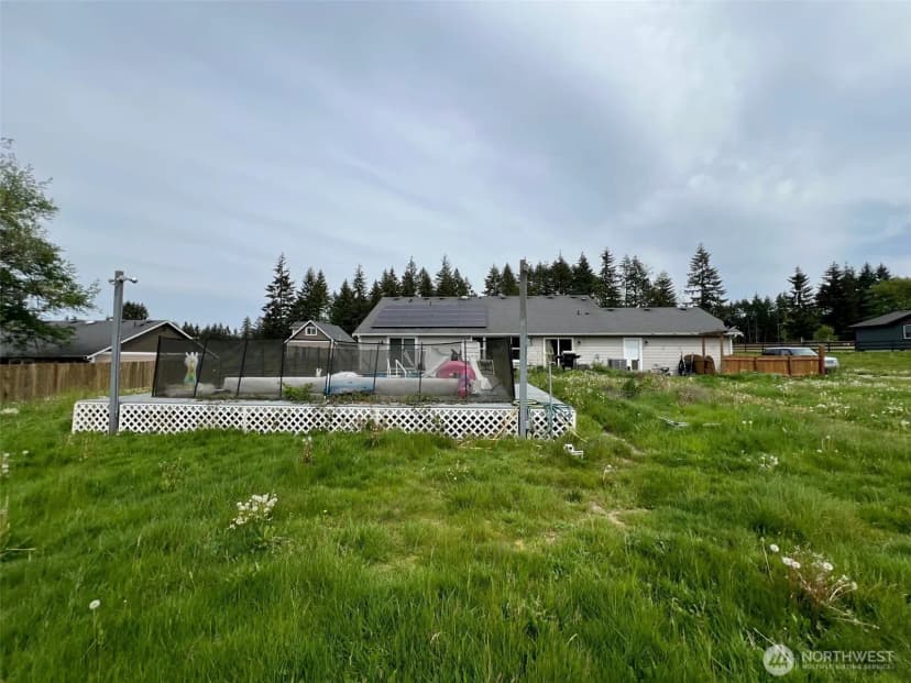 Property photo for 30510 37th Avenue E, Graham photo 20