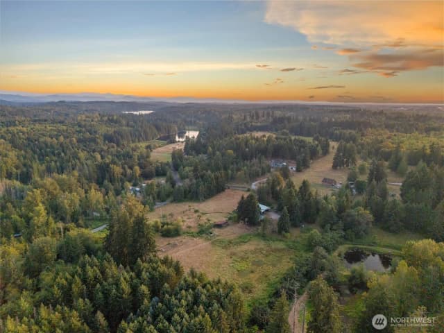 Property photo for 31017 144th Avenue E, Graham photo 4