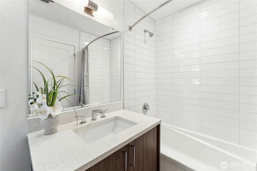 Property photo for 10762 Se 1st Drive #22, Bellevue photo 18