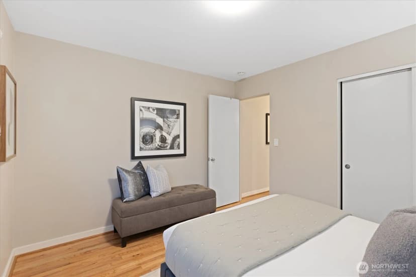Property photo for 330 W Olympic Place #407, Seattle photo 12