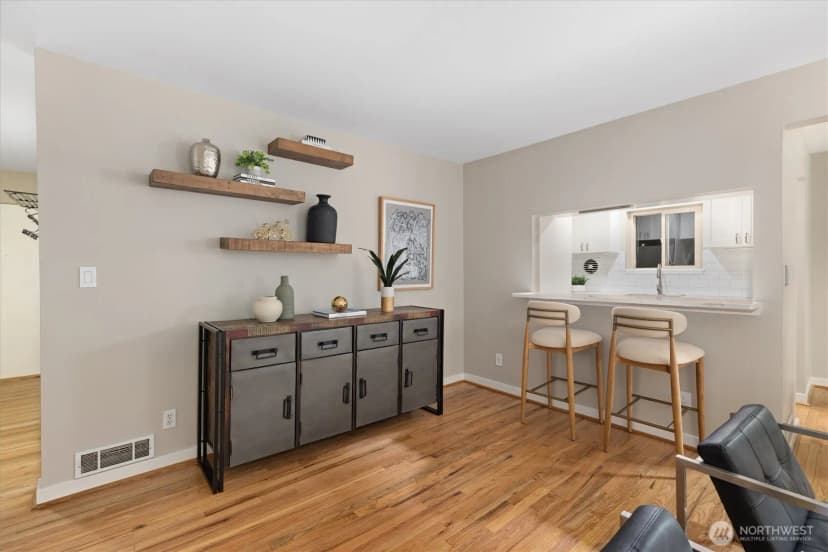 Property photo for 330 W Olympic Place #407, Seattle photo 7
