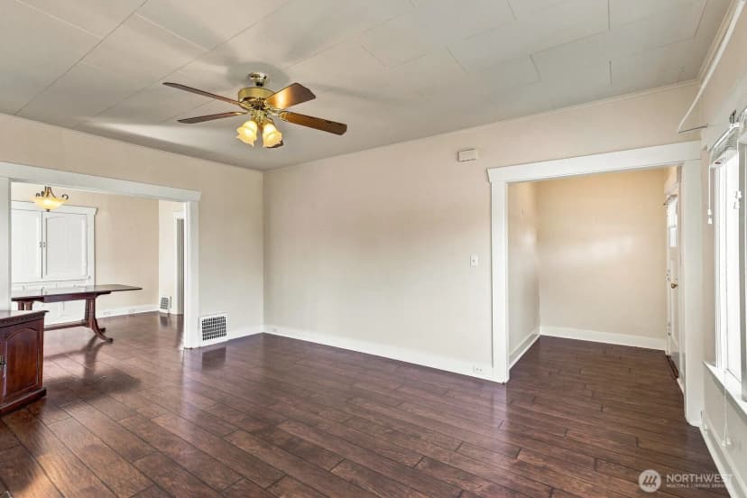 Property photo for 2716 Leonard Drive, Everett photo 6