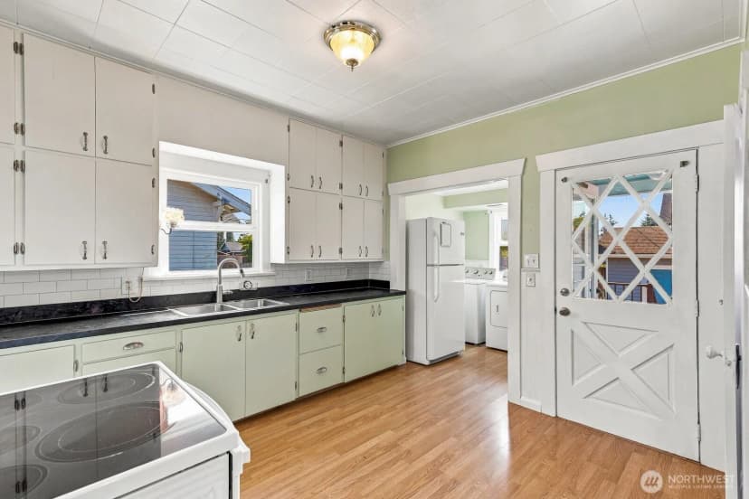 Property photo for 2716 Leonard Drive, Everett photo 9