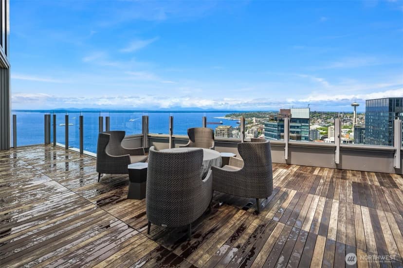 Property photo for 121 Stewart Street #908, Seattle photo 20