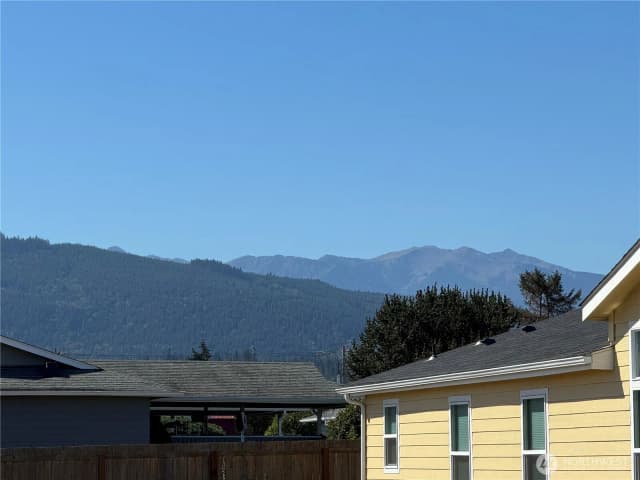 Property photo for 833 N Rock Rose Avenue, Sequim photo 4