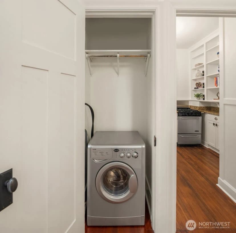 Property photo for 129 Warren Avenue N #g, Seattle photo 13