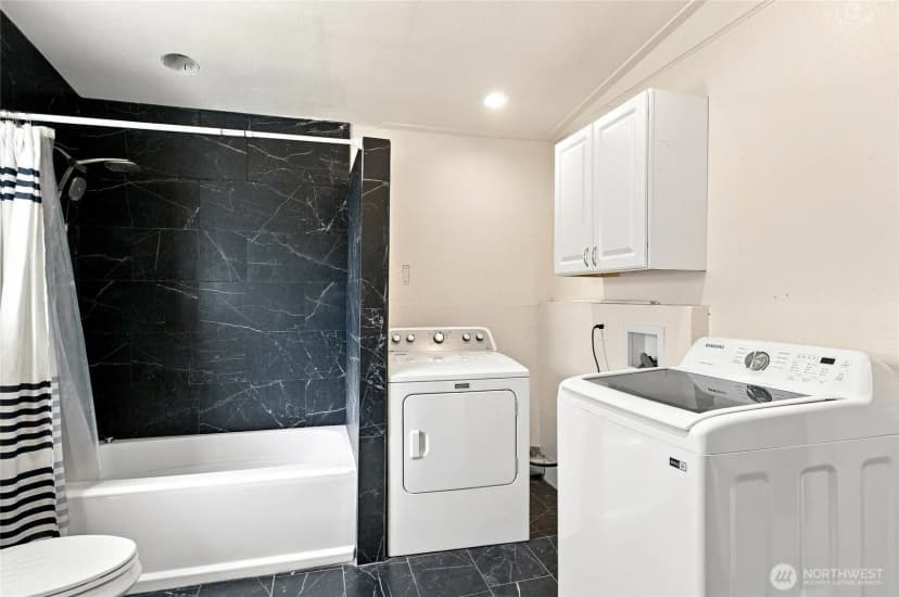 Property photo for 9 Freemont Avenue, Rock Island photo 9