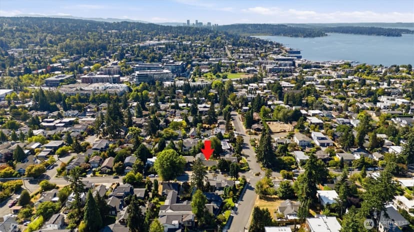 Property photo for 411 10th Avenue, Kirkland photo 35