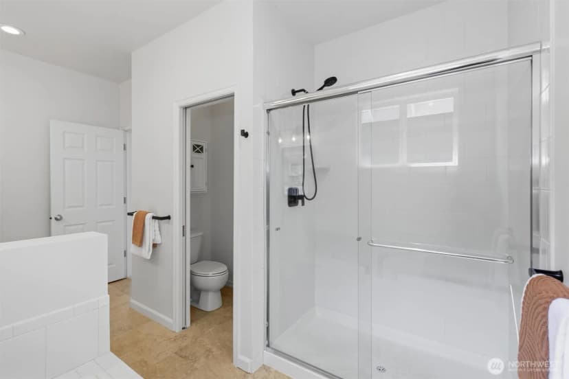 Property photo for 411 10th Avenue, Kirkland photo 17