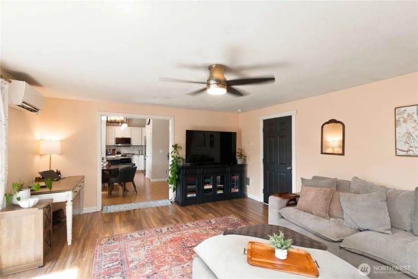 Property photo for 13 W Pine Lane, Longview photo 12
