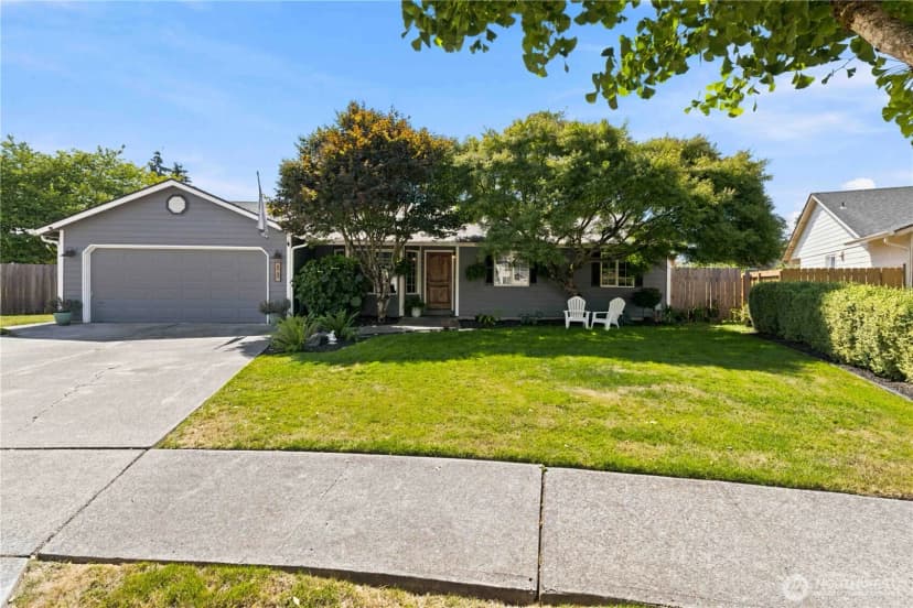 Property photo for 13 W Pine Lane, Longview