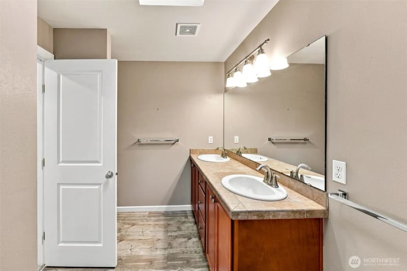 Property photo for 16127 23rd Street E, Lake Tapps photo 17
