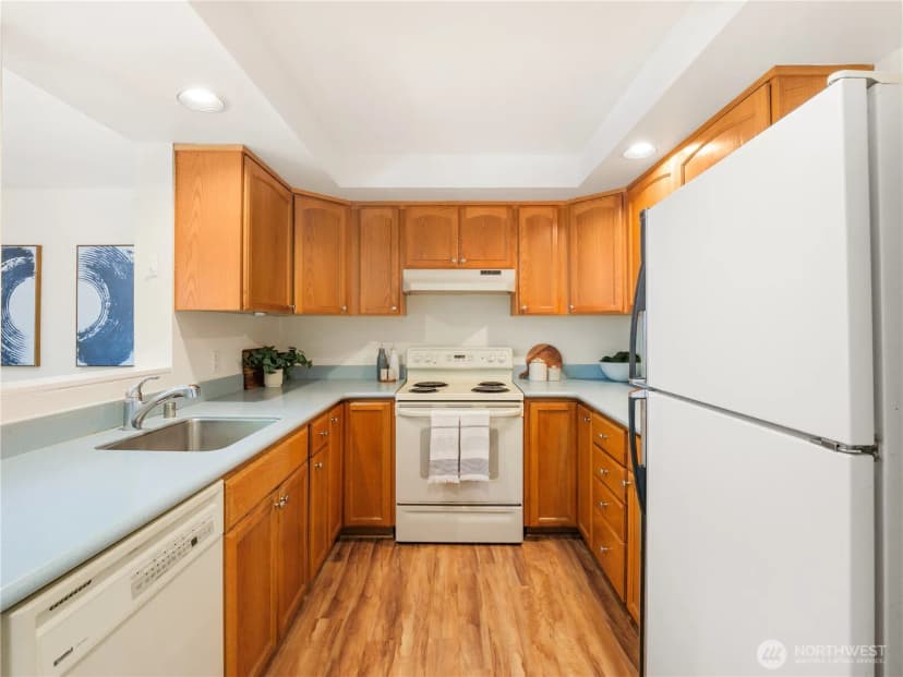 Property photo for 4170 244th Place Se, Sammamish photo 10