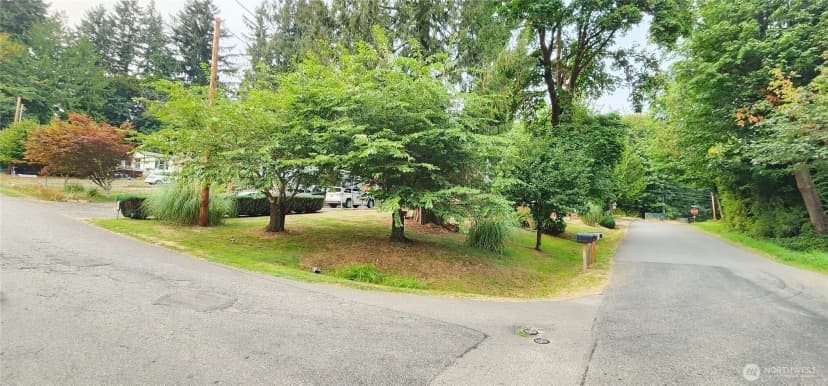 Property photo for 40 E Wood Lane, Shelton photo 15