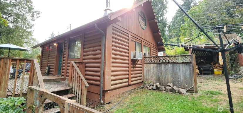 Property photo for 40 E Wood Lane, Shelton photo 19