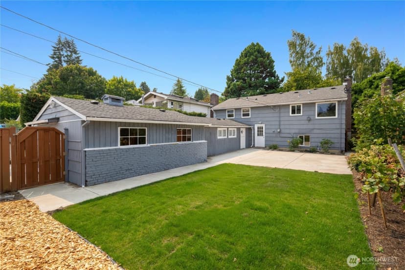 Property photo for 3844 49th Avenue Sw, Seattle photo 21