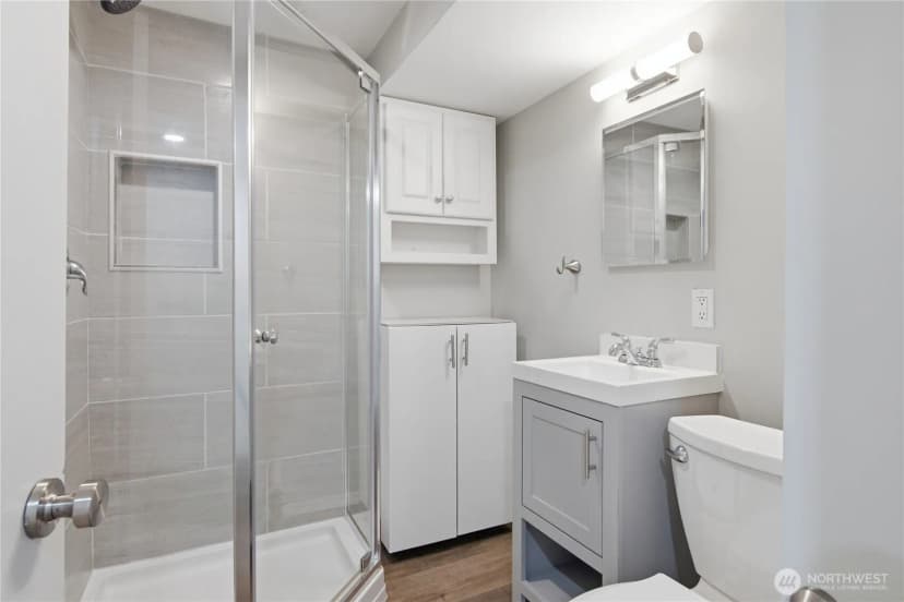 Property photo for 3844 49th Avenue Sw, Seattle photo 18