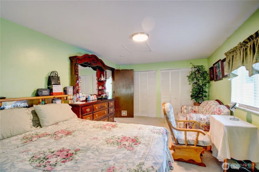 Property photo for 1100 N 18th Street, Mount Vernon photo 23