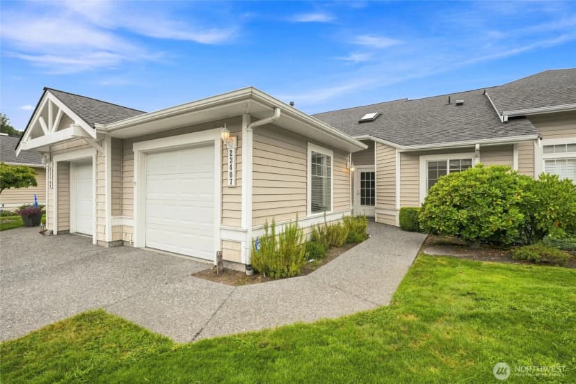 Property photo for 23407 52nd Place S #11-3, Kent photo 2