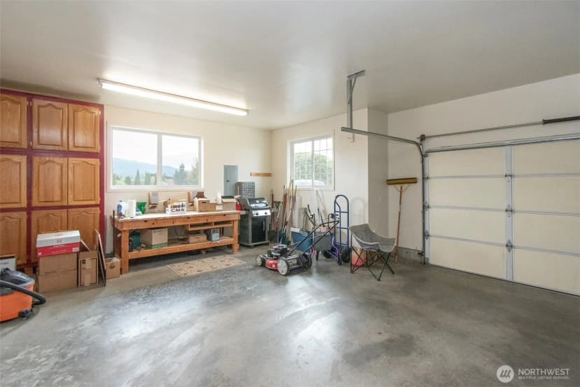 Property photo for 10 Valley Farm Court, Sequim photo 30