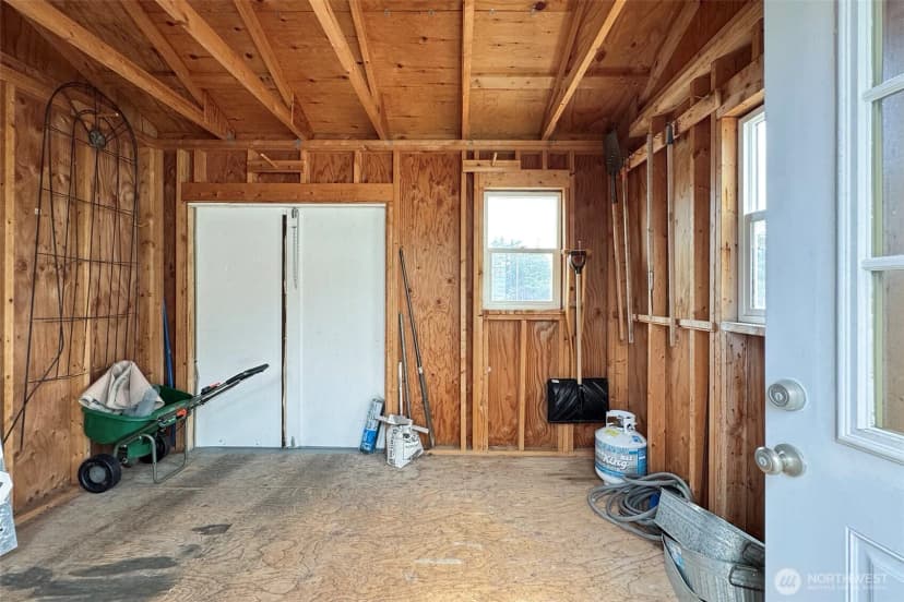 Property photo for 10 Valley Farm Court, Sequim photo 36