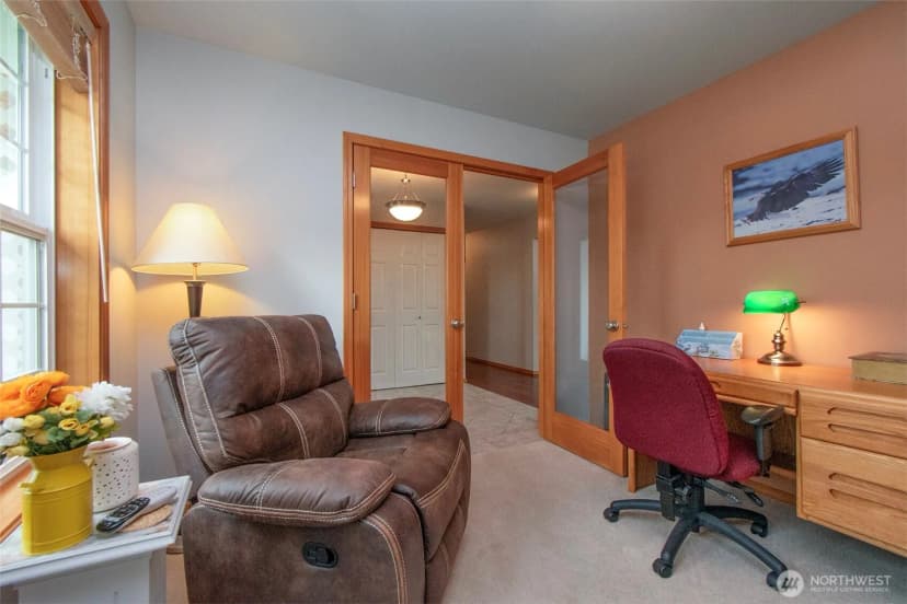Property photo for 10 Valley Farm Court, Sequim photo 17